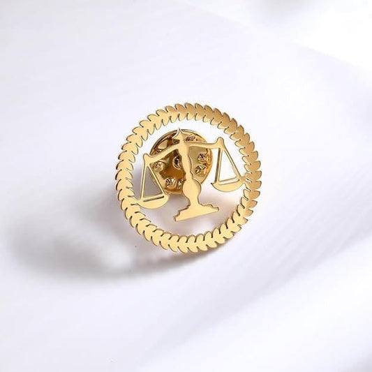 Judiciary Coat Pin